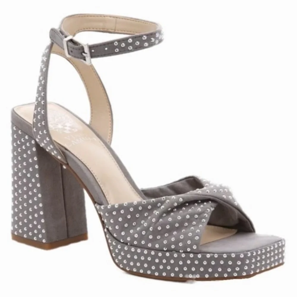 Vince Camuto Pedrana Studded Platform Sandals In Gray and Silver Size 7 M